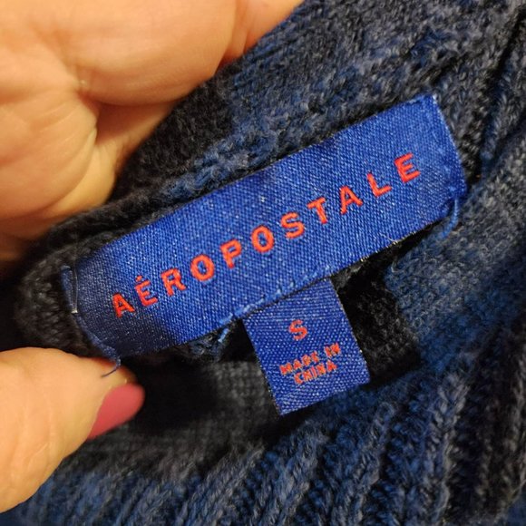 EUC Aeropostal Cold Shoulder Blue Knit top - Picture 3 of 5